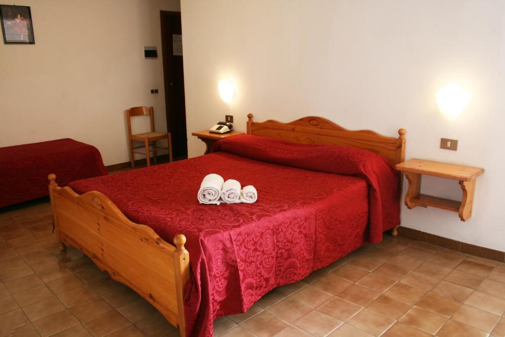 Hotel Residence Turium Santa Maria Del Cedro Quarto foto