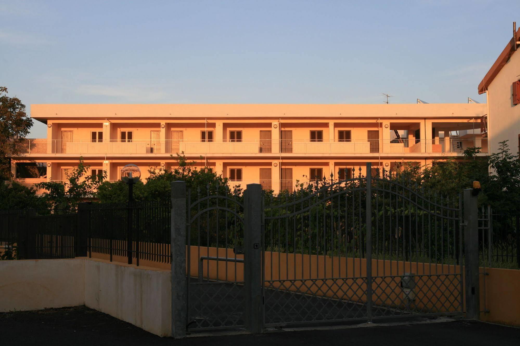Hotel Residence Turium Santa Maria Del Cedro Exterior foto